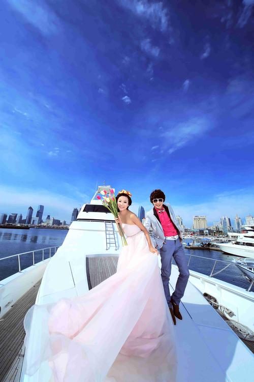 臺(tái)灣的森菲爾國際婚紗攝影是青島北部唯一一家集婚紗攝影,婚慶服務(wù)